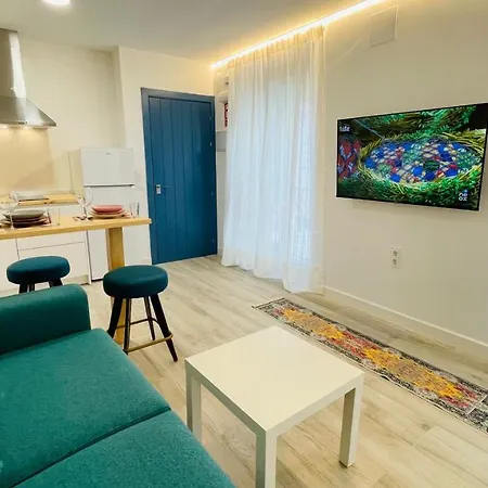 Gala Apartamentos Bravo Murillo - Parking Incluido דירה