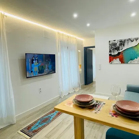 Gala Apartamentos Bravo Murillo - Parking Incluido דירה *