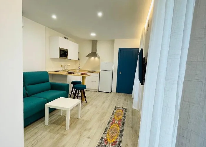 Gala Bravo Murillo - Parking Gratis Badajoz